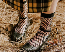 Load image into Gallery viewer, Black Fishnet Crew Sock
